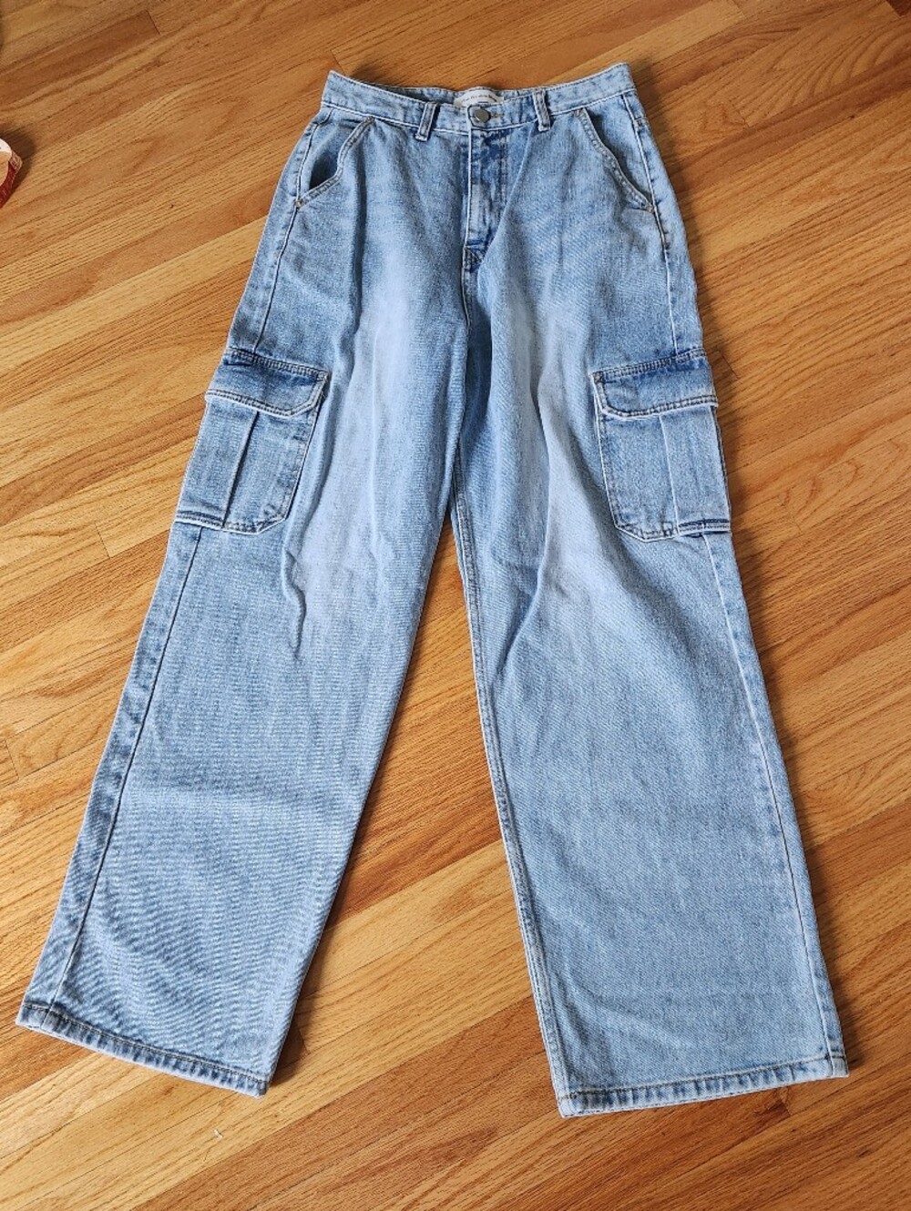 The Frankie Shop Wide Leg Cargo Jeans size medium